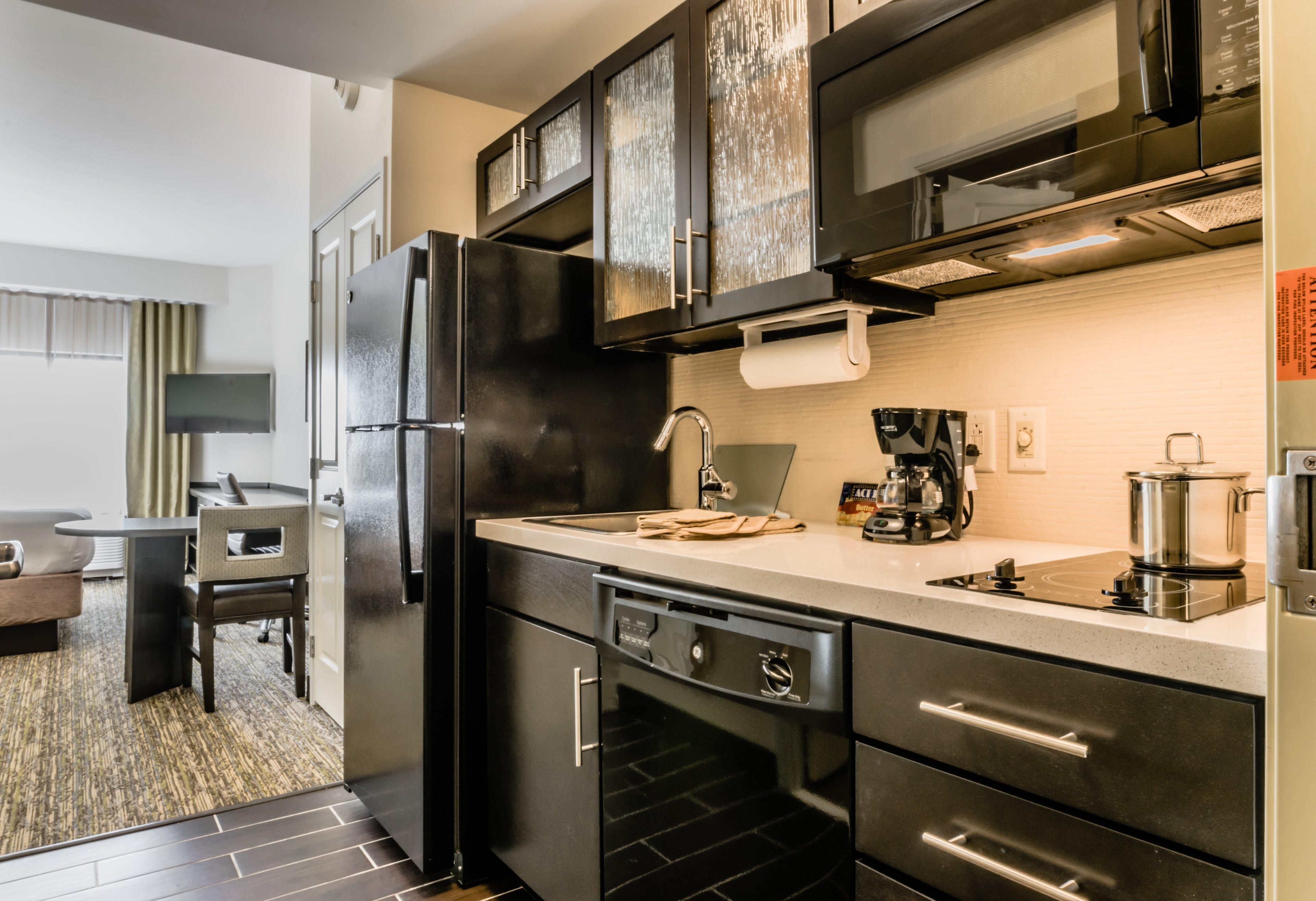 Candlewood Suites - Hartford Downtown Εξωτερικό φωτογραφία